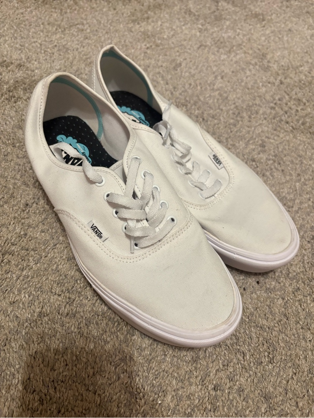 Vans White Low-Top Canvas Comfy Cush Sneakers for Men